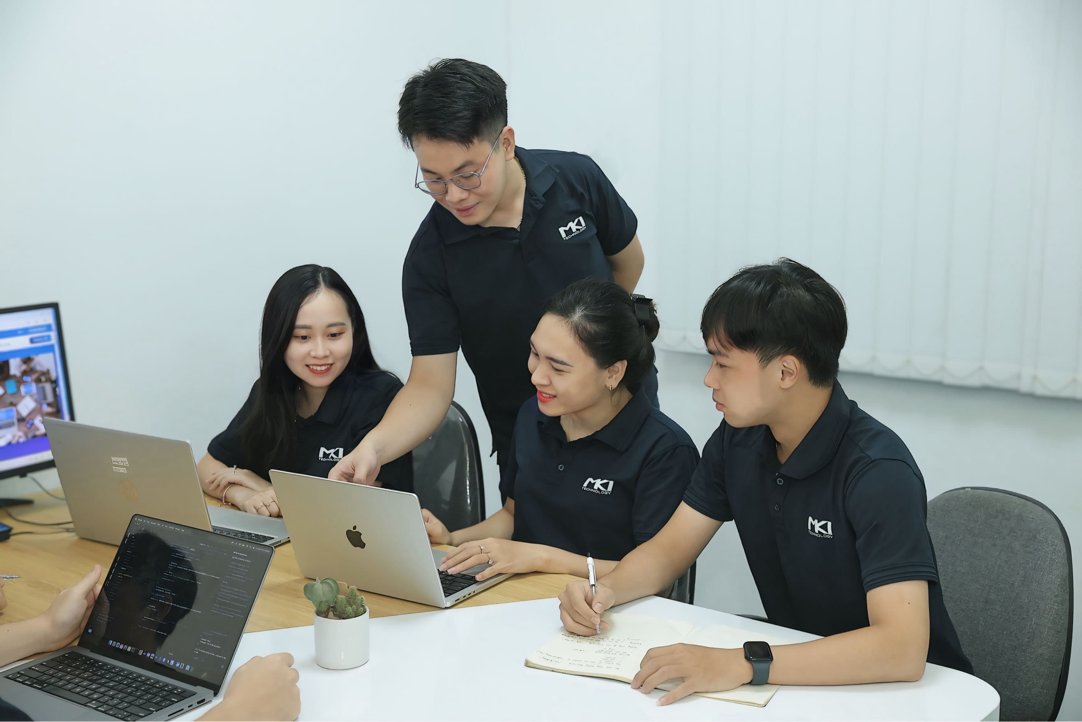 Môi trường Hợp tác